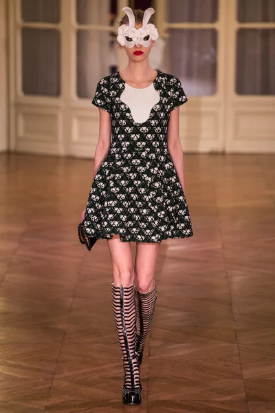 Look 23